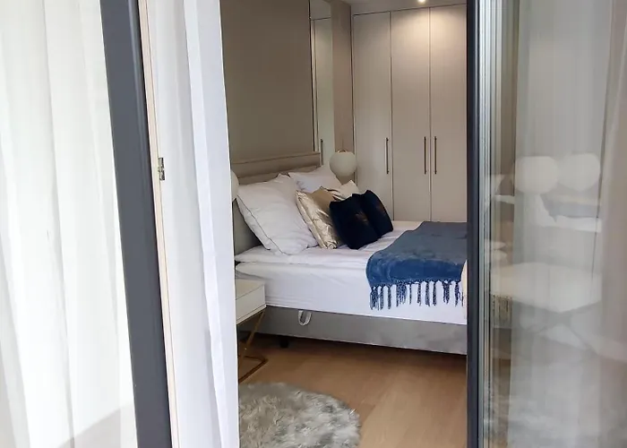 Marina View 15 & Apartment